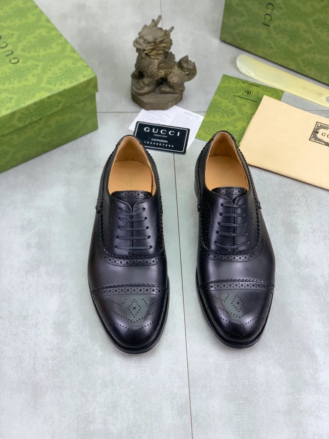 Men's men's shoes 💰P640 [New style] Water dyed cowhide 💰💎💎💎 [Gucci] GUCCI high-end men's formal business leather shoes, original order 1:1! Original imported high-end open-edge beaded calfskin, original metal buckle, imported first-layer cowhide lining for feet. Original high-end outsole, men's shoe size: 39-44 (45 customized) black and brown colors available